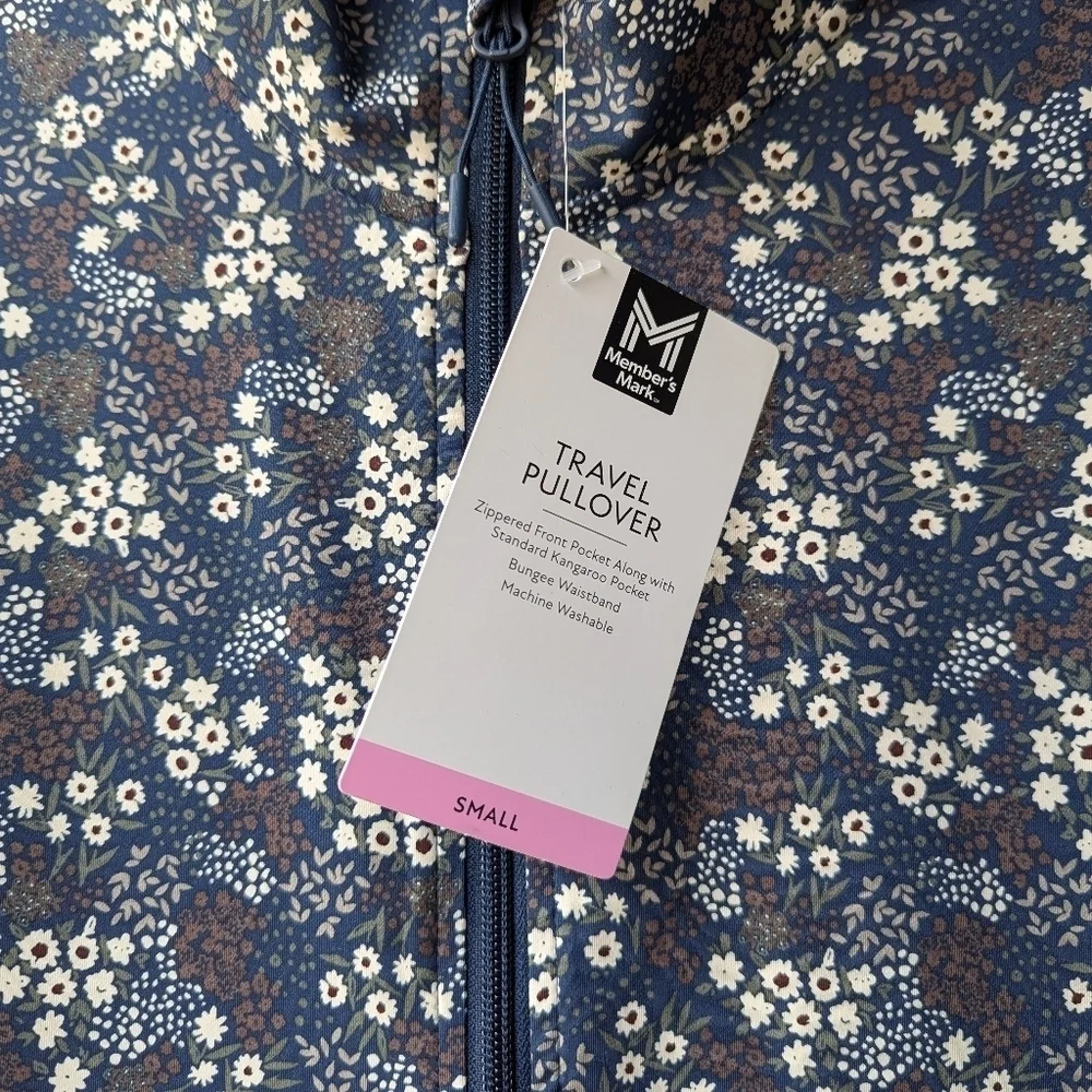 NWT Member's Mark Travel Pullover Navy Blue Ditsy Floral Size Small Half Zip